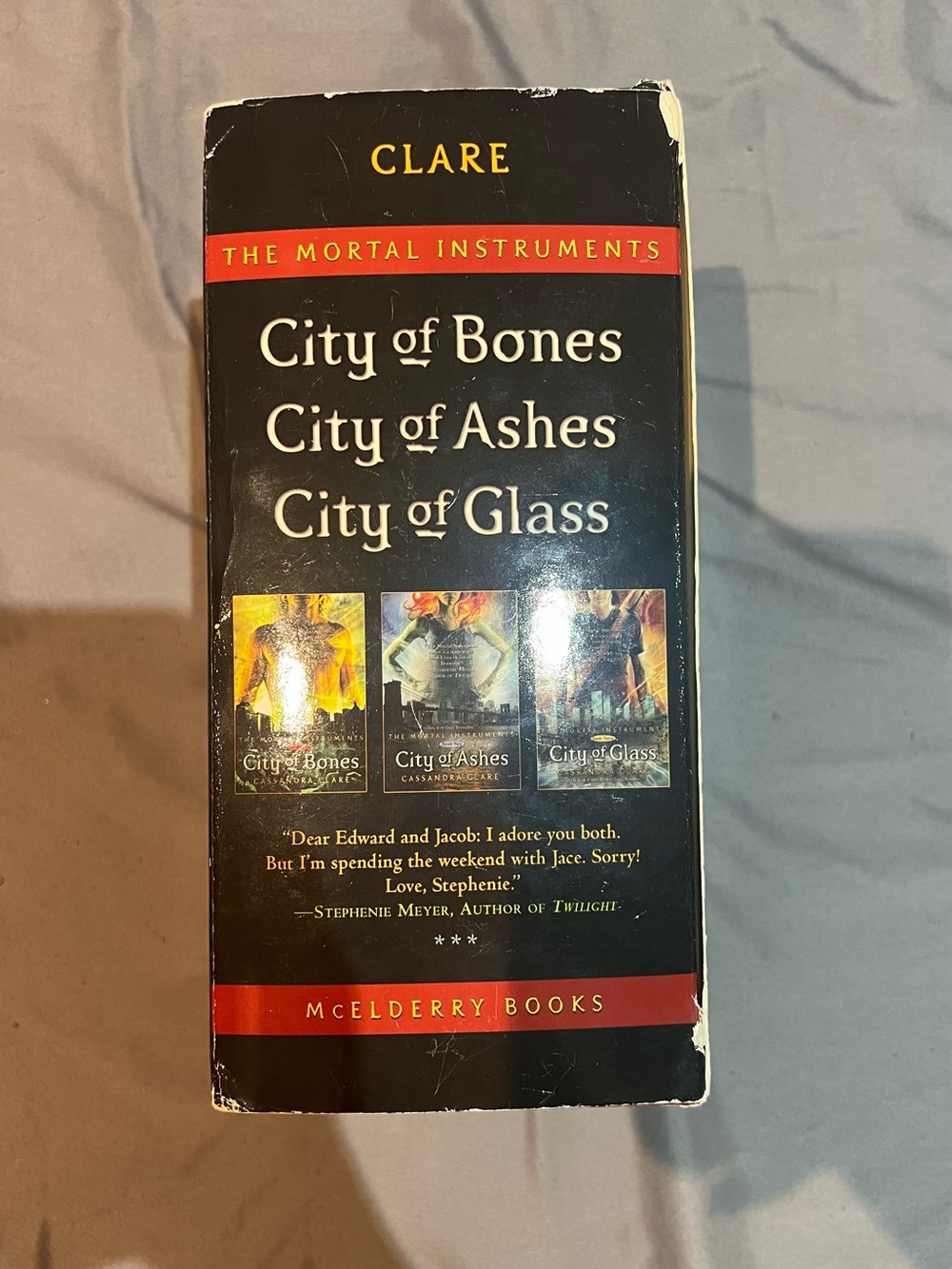 The Mortal Instruments Bookset - Picture 2 of 6